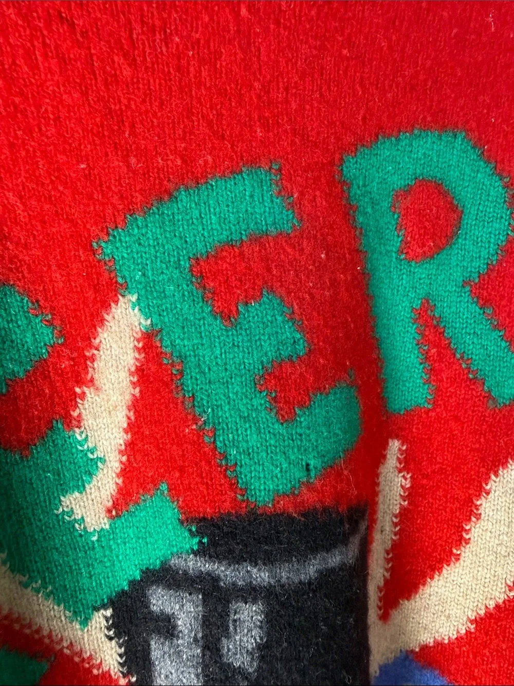 1987 Pringle of Scotland Vintage Cashmere Christmas Sweater